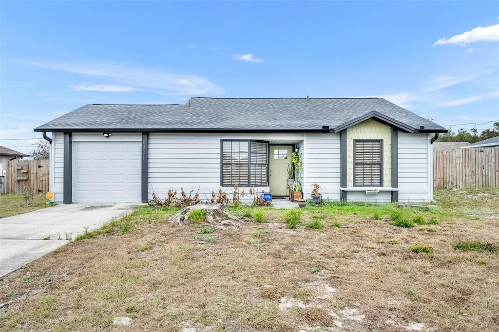 2901 Chalmer Street Deltona FL 32738