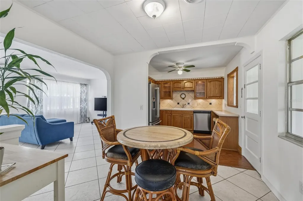 450 San Salvador Drive Dunedin FL 34698