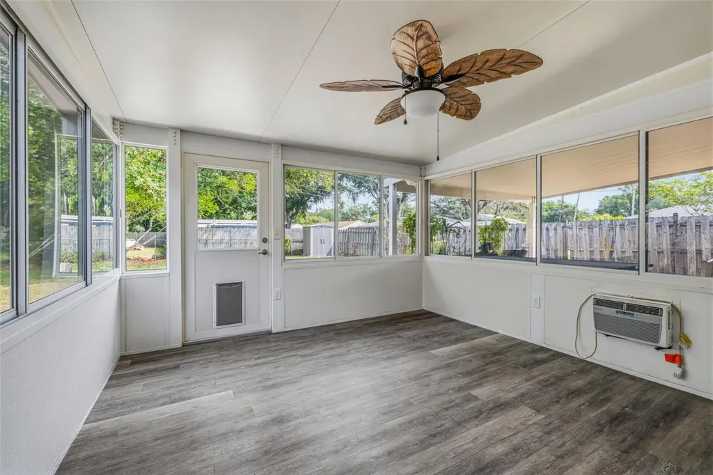 450 San Salvador Drive Dunedin FL 34698