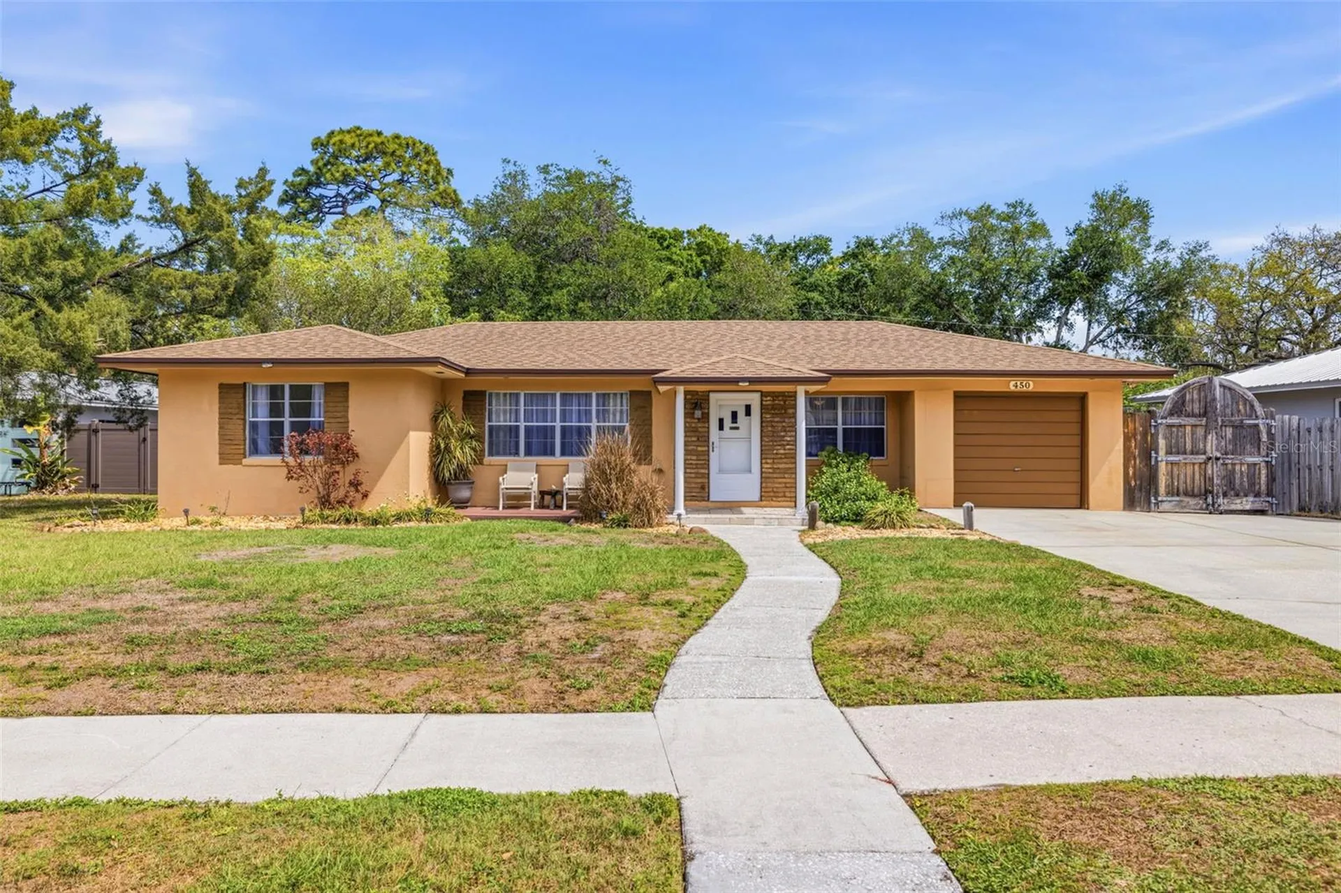 450 San Salvador Drive Dunedin FL 34698