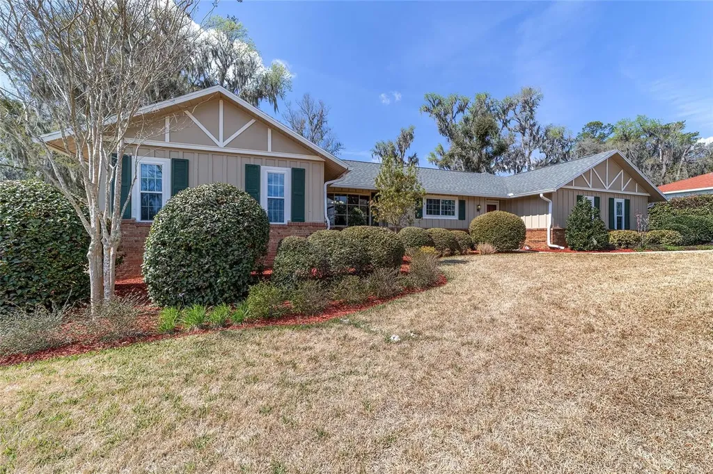 5252 NW 76th Court Ocala FL 34482