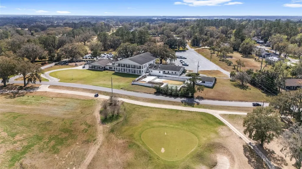 5252 NW 76th Court Ocala FL 34482