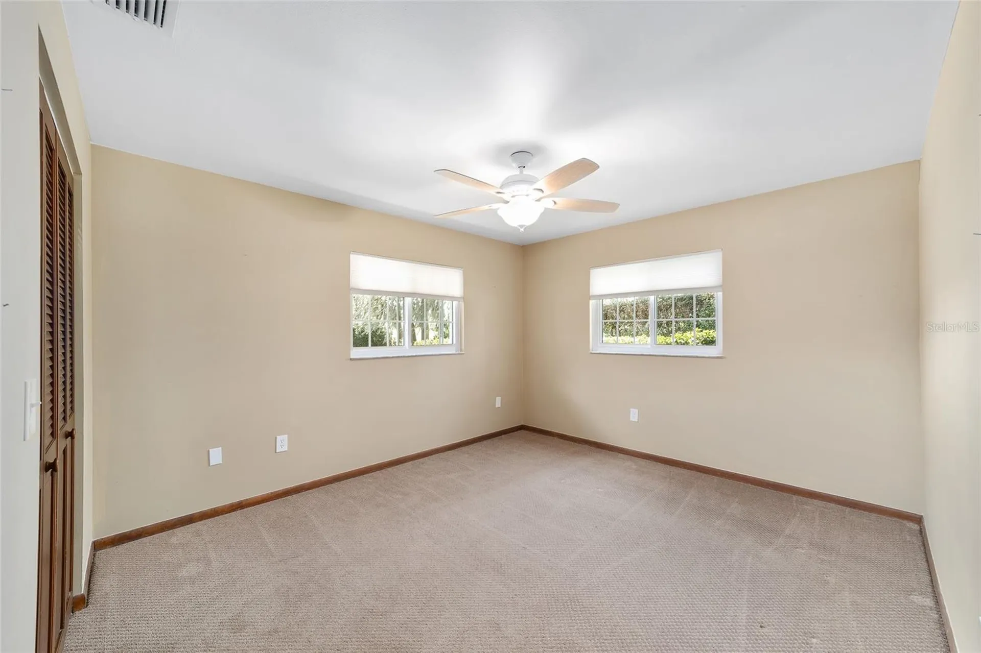 5252 NW 76th Court Ocala FL 34482