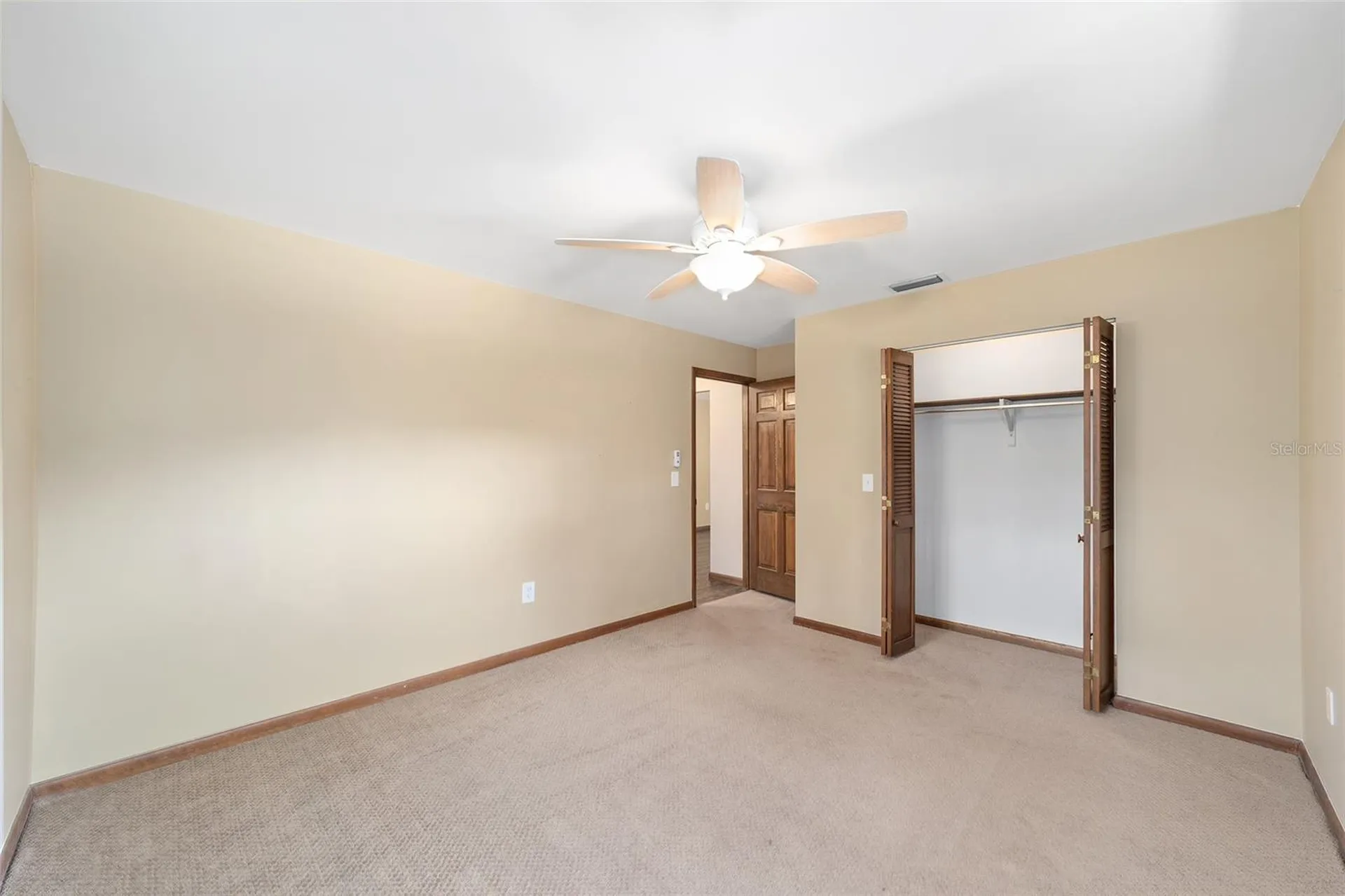 5252 NW 76th Court Ocala FL 34482