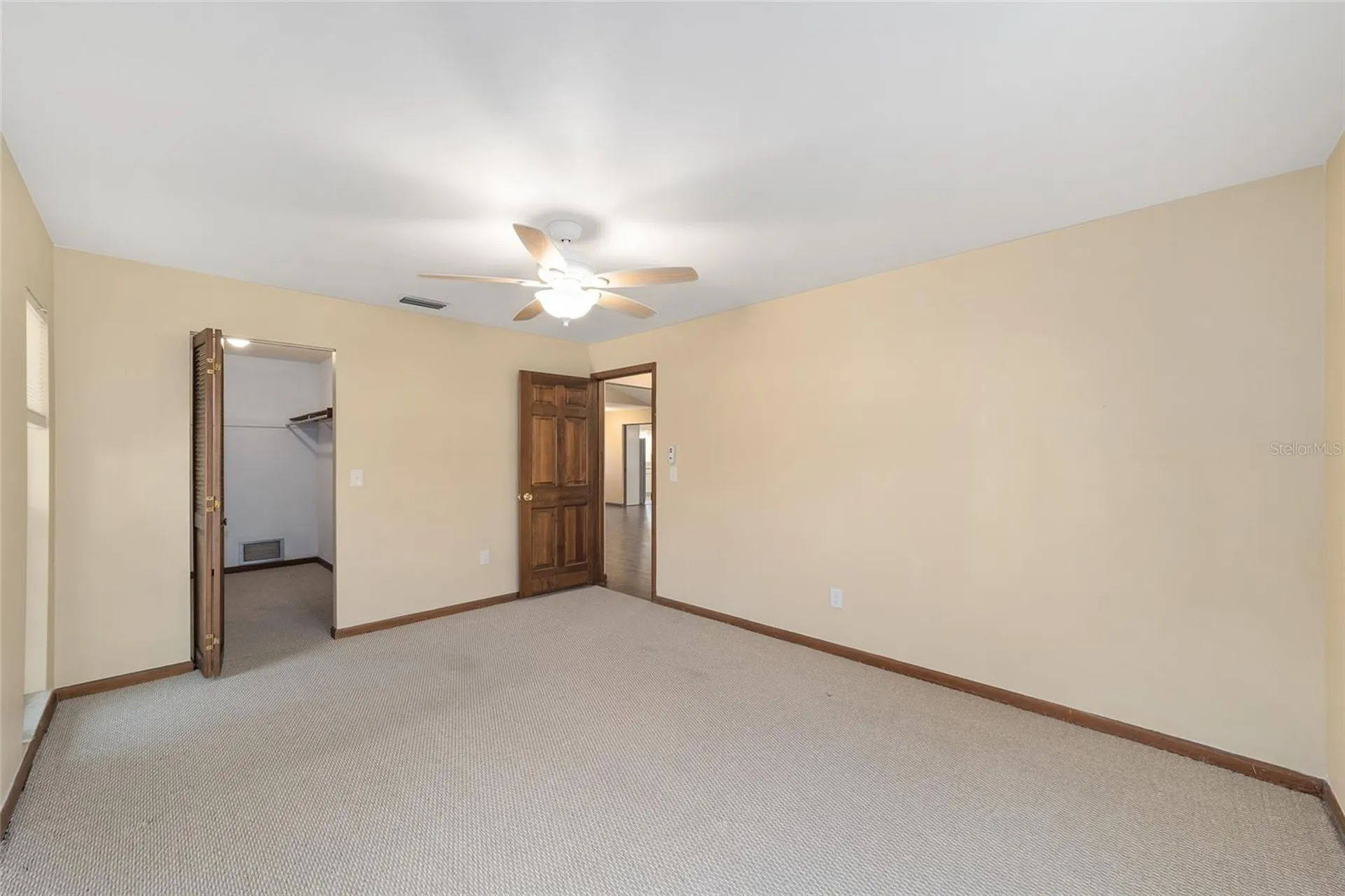 5252 NW 76th Court Ocala FL 34482