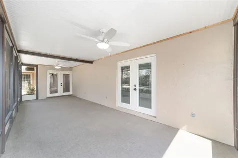 5252 NW 76th Court Ocala FL 34482