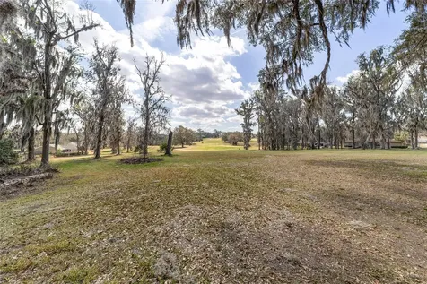 5252 NW 76th Court Ocala FL 34482