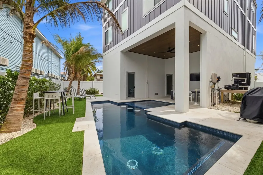100 12th Street N Bradenton Beach FL 34217
