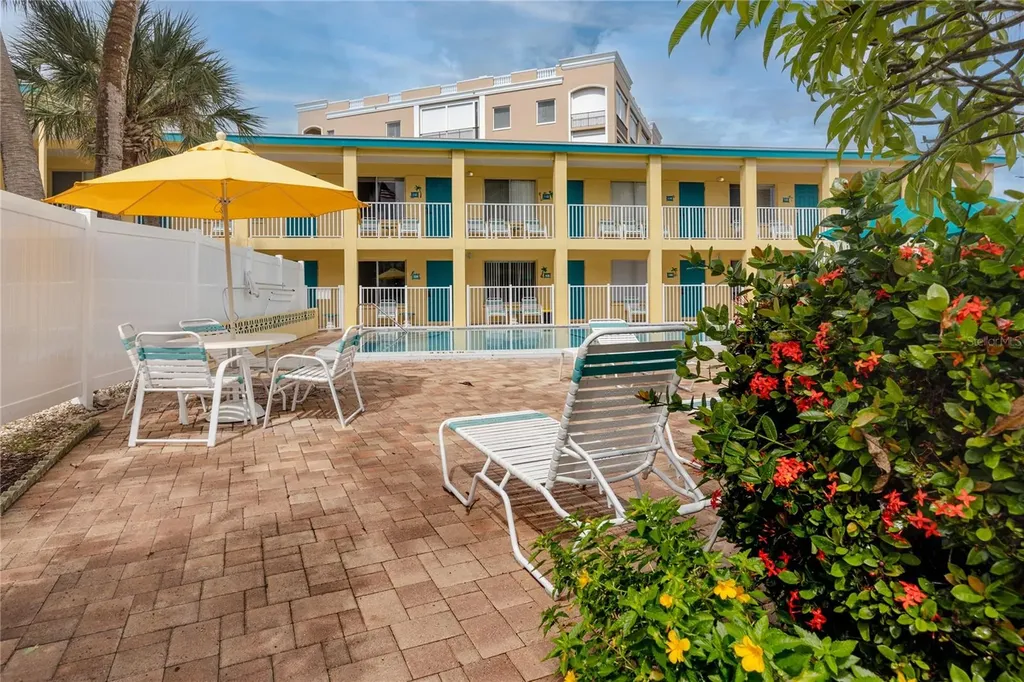 282 Treasure Island Causeway Treasure Island FL 33706