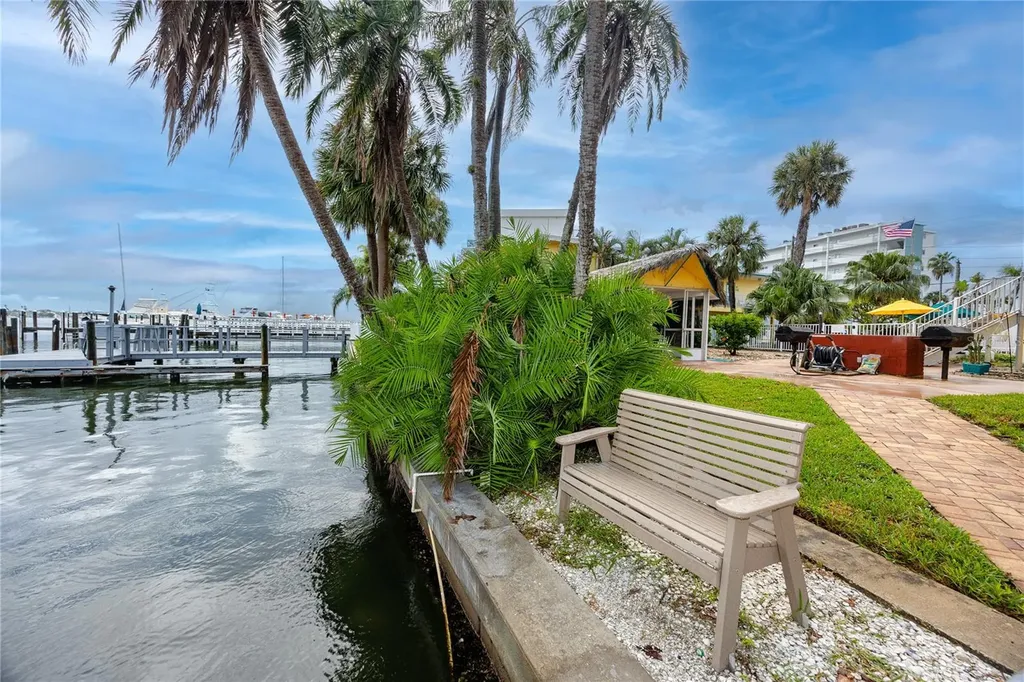 282 Treasure Island Causeway St Petersburg FL 33706