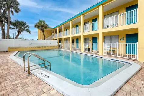 282 Treasure Island Causeway Treasure Island FL 33706