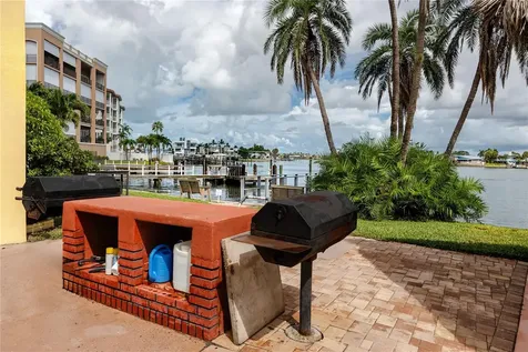 282 Treasure Island Causeway Treasure Island FL 33706