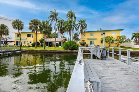282 Treasure Island Causeway Treasure Island FL 33706