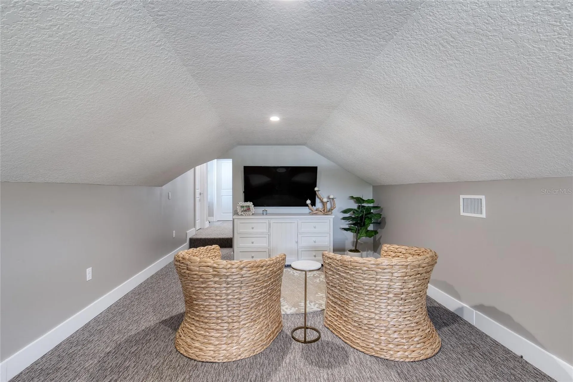 108 Pine Tree Drive Ormond Beach FL 32174