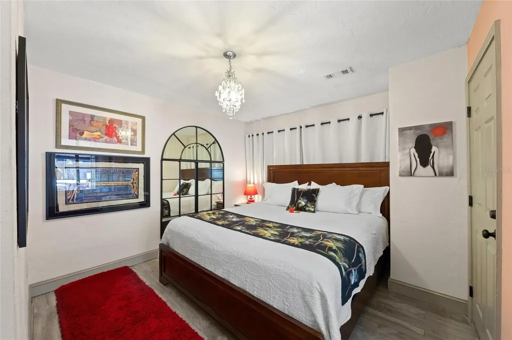 941 Virginia Drive Sarasota FL 34234
