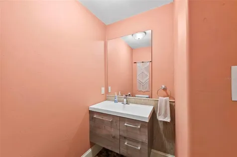 941 Virginia Drive Sarasota FL 34234