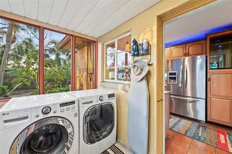 941 Virginia Drive Sarasota FL 34234