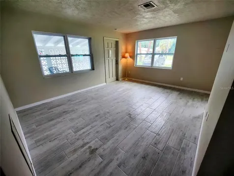190 Danforth Drive Punta Gorda FL 33980