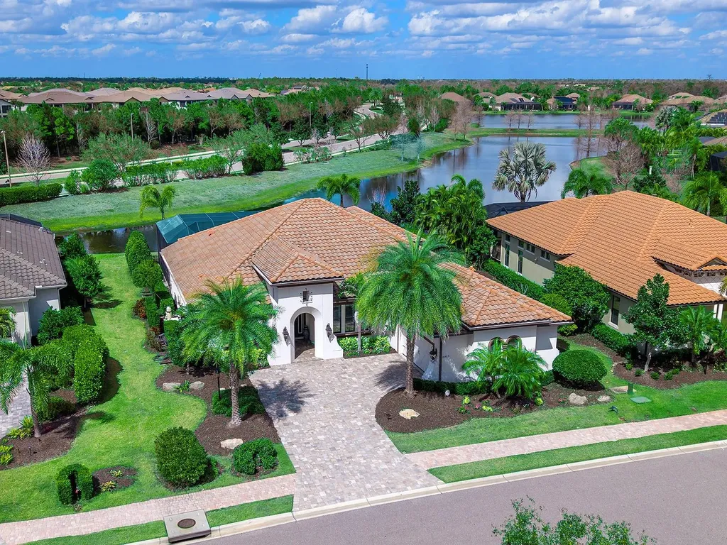 16613 Berwick Terrace Lakewood Ranch FL 34202