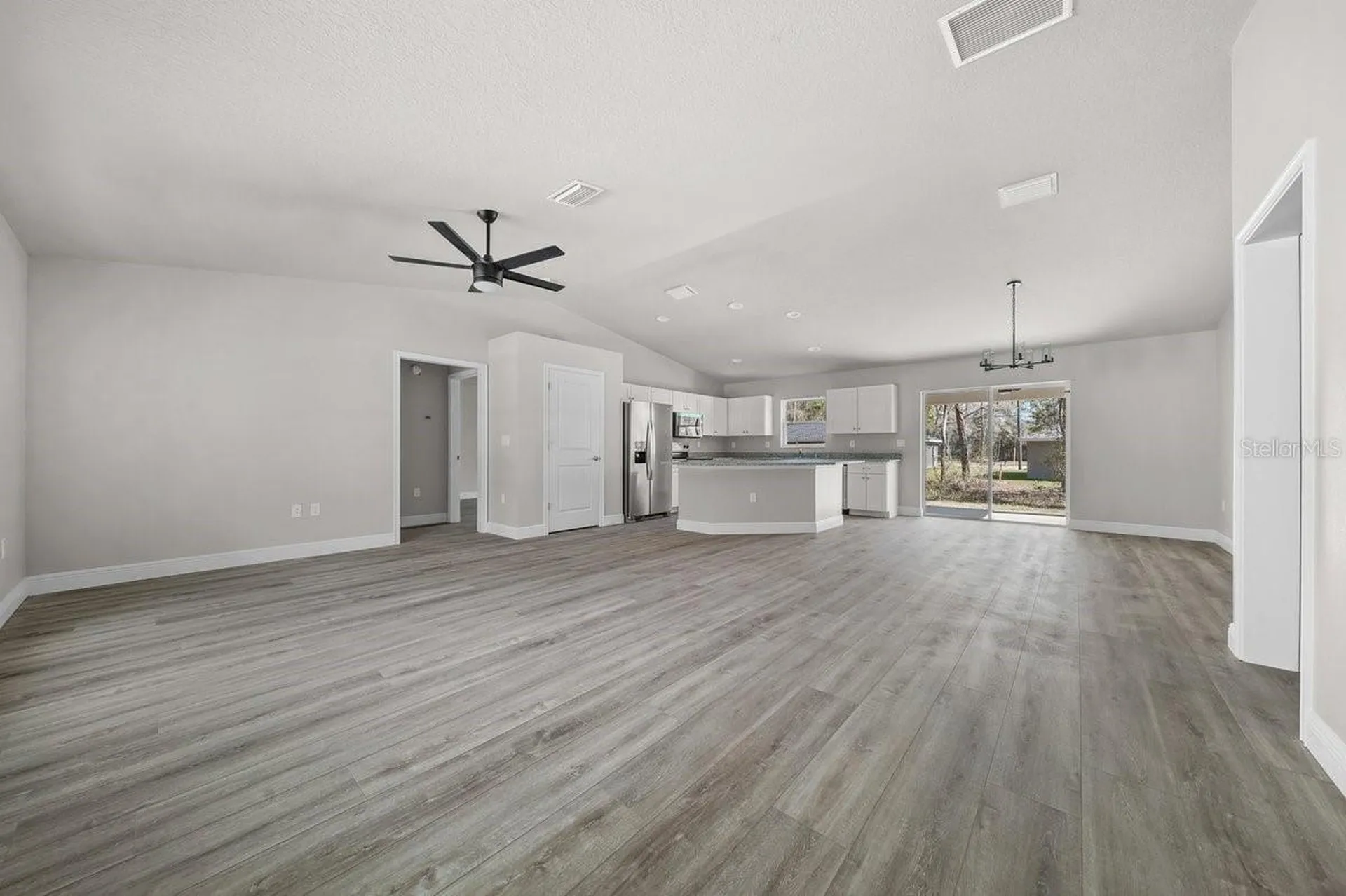 9927 N Athenia Drive Citrus Springs FL 34434