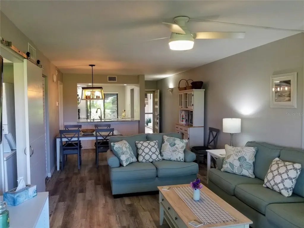 6219 Palma Del Mar Boulevard S St Petersburg FL 33715