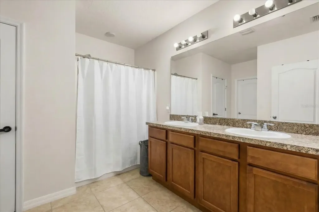 943 Summer Glen Drive Winter Haven FL 33880