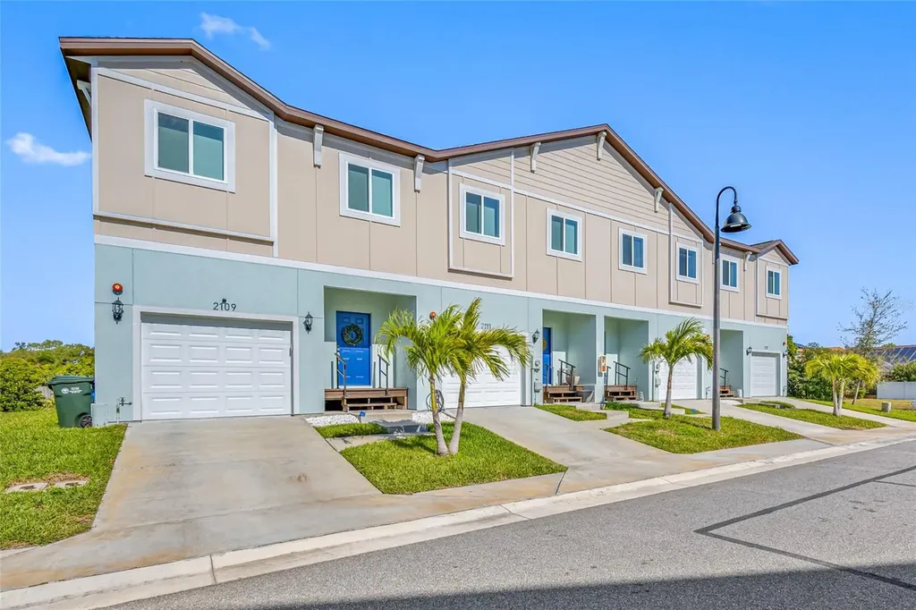 2115 Sebring Place Clearwater FL 33760