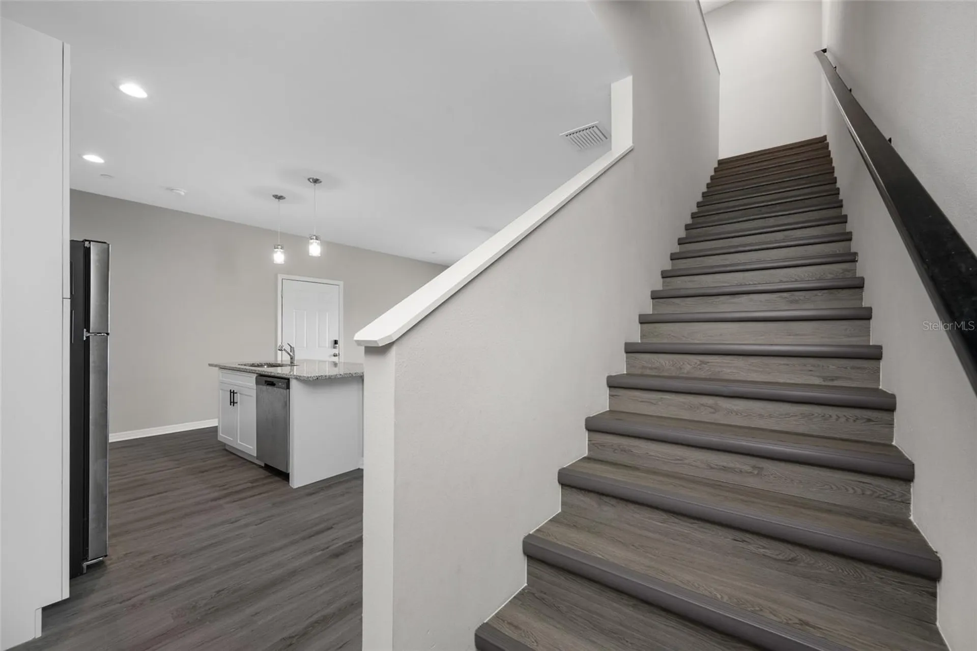 2115 Sebring Place Clearwater FL 33760