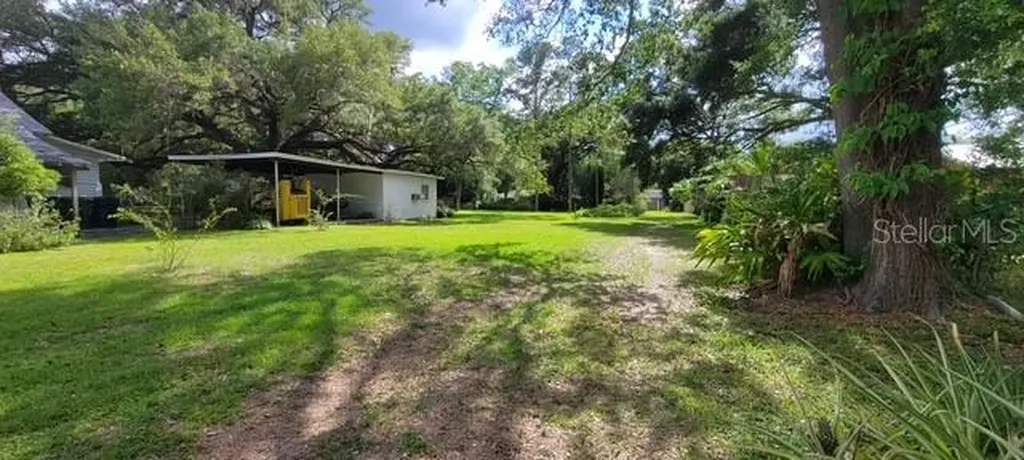 7208 N 12th Street Tampa FL 33604