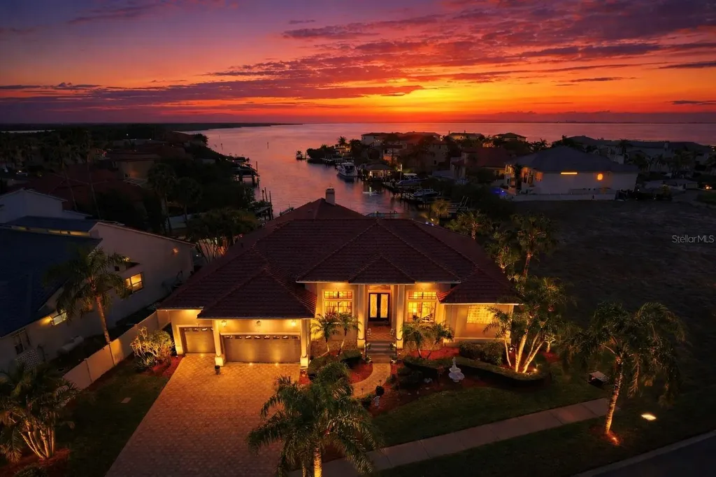 960 Symphony Isles Boulevard Apollo Beach FL 33572
