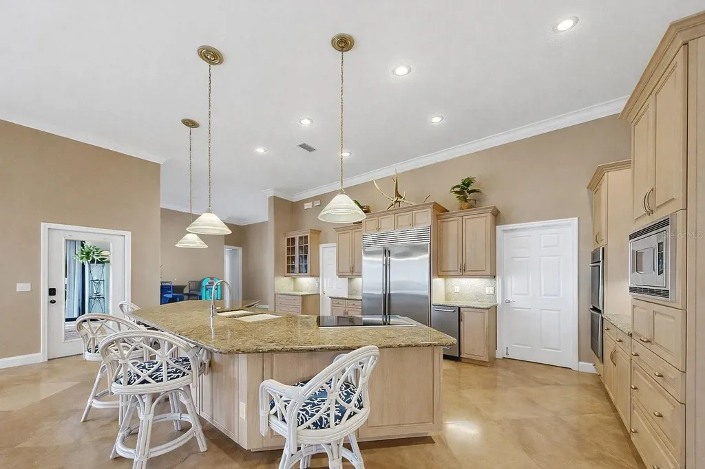 960 Symphony Isles Boulevard Apollo Beach FL 33572