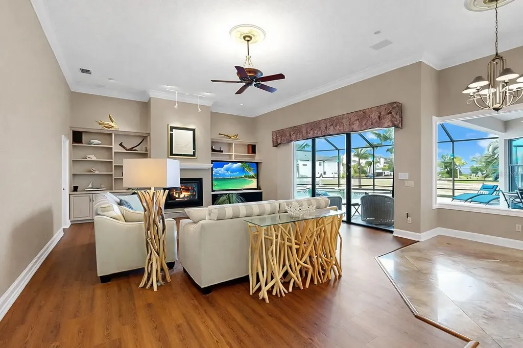 960 Symphony Isles Boulevard Apollo Beach FL 33572