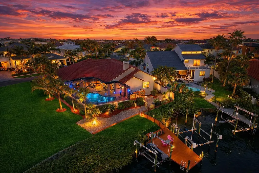 960 Symphony Isles Boulevard Apollo Beach FL 33572
