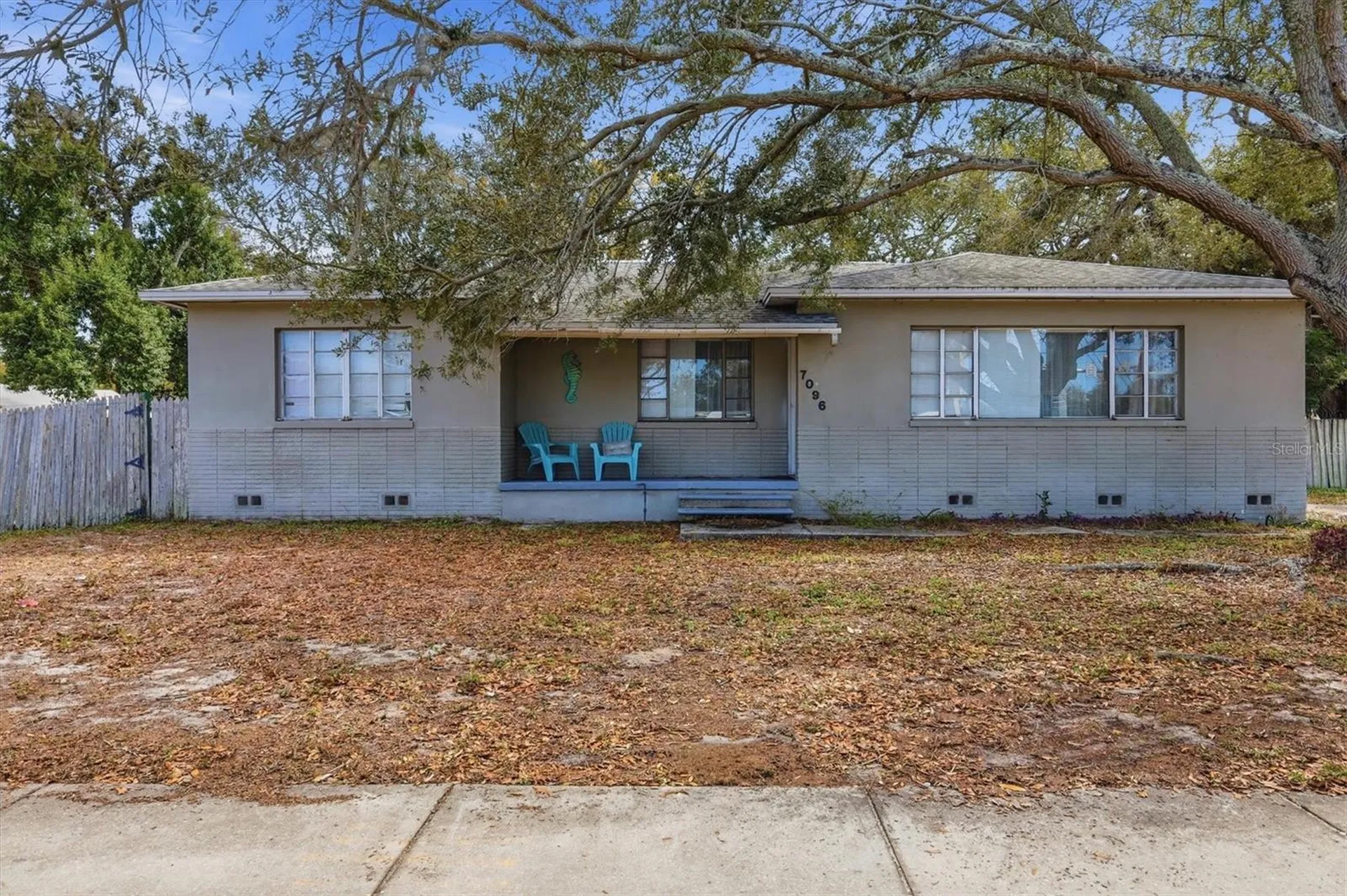 7096 54th Avenue N St Petersburg FL 33709