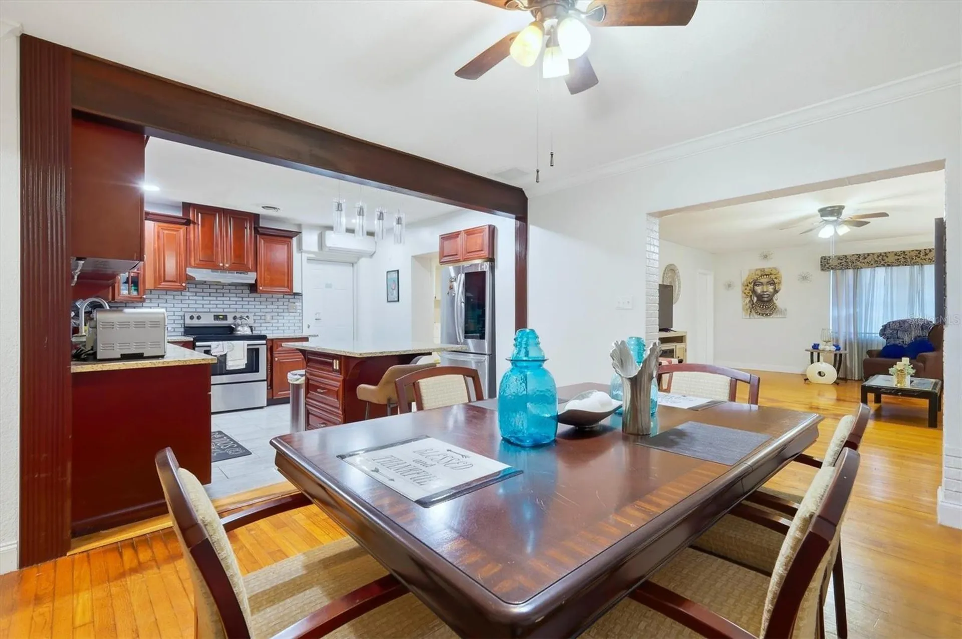 7096 54th Avenue N St Petersburg FL 33709