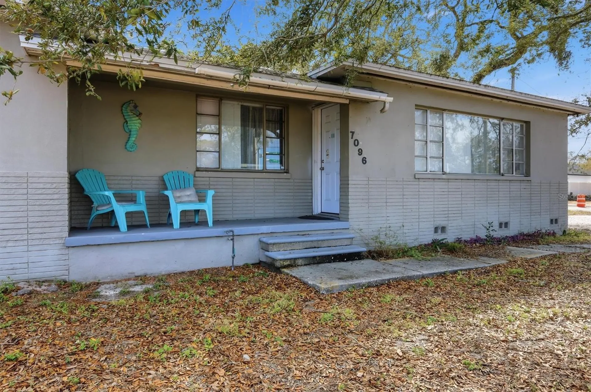 7096 54th Avenue N St Petersburg FL 33709
