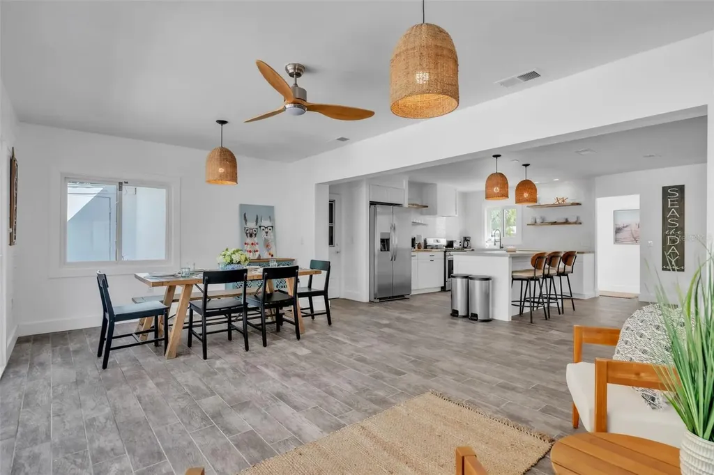 155 Crescent Drive Anna Maria FL 34216