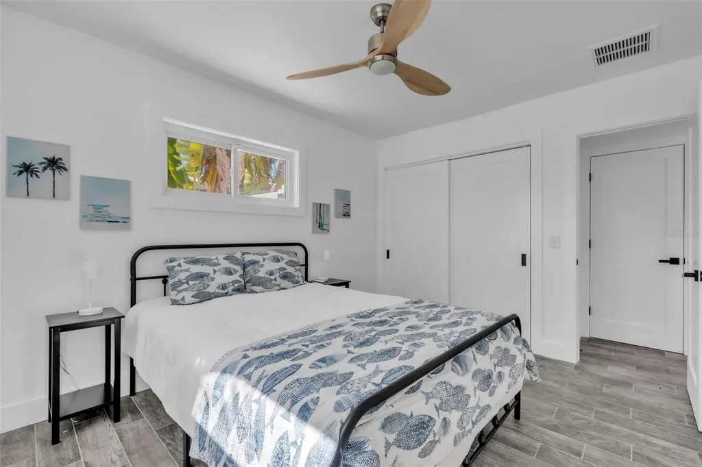 155 Crescent Drive Anna Maria FL 34216