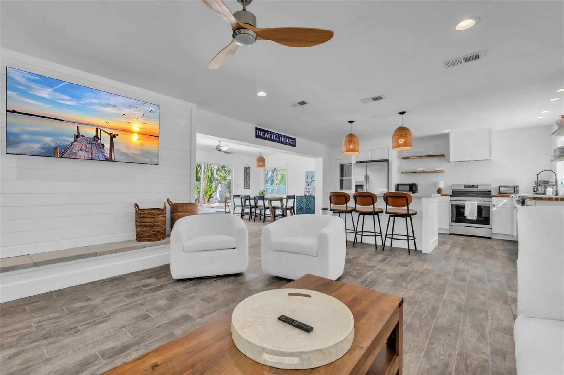 155 Crescent Drive Anna Maria FL 34216