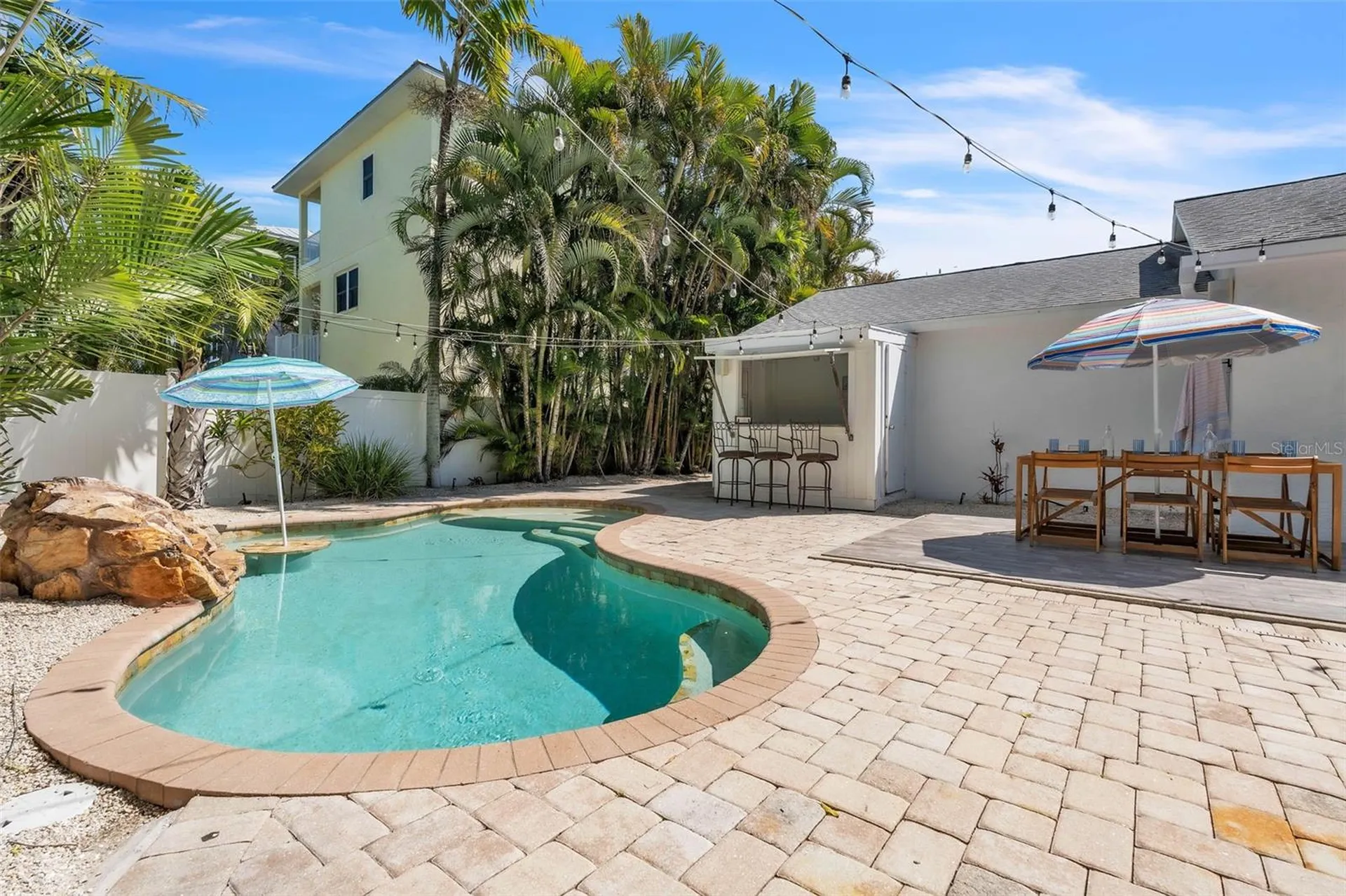155 Crescent Drive Anna Maria FL 34216
