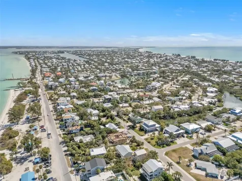 155 Crescent Drive Anna Maria FL 34216