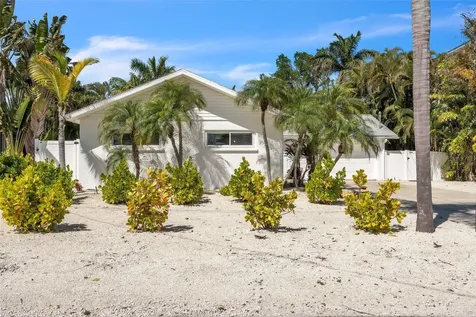 155 Crescent Drive Anna Maria FL 34216