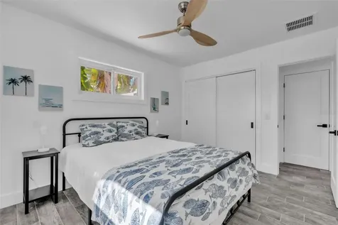 155 Crescent Drive Anna Maria FL 34216