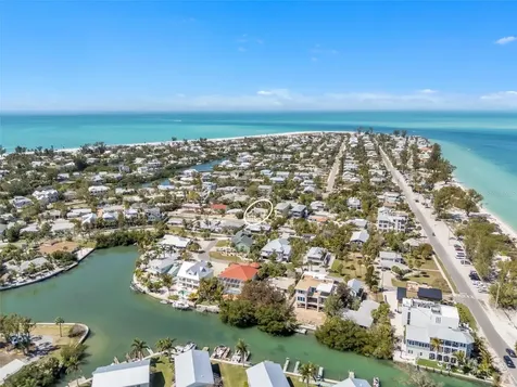 155 Crescent Drive Anna Maria FL 34216