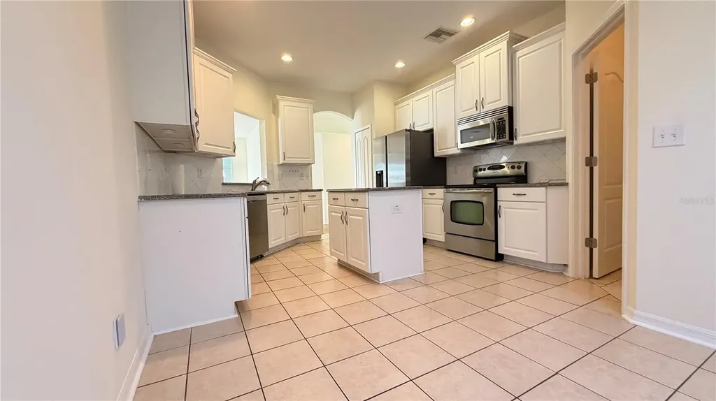 1643 Bonita Bluff Court Ruskin FL 33570