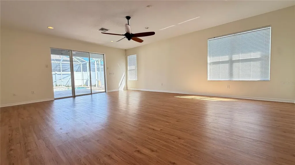 1643 Bonita Bluff Court Ruskin FL 33570