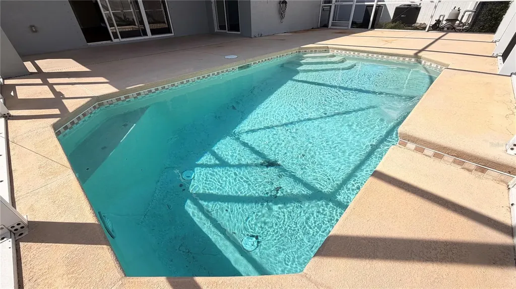 1643 Bonita Bluff Court Ruskin FL 33570