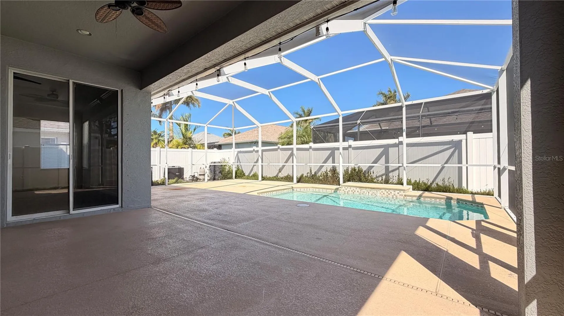 1643 Bonita Bluff Court Ruskin FL 33570