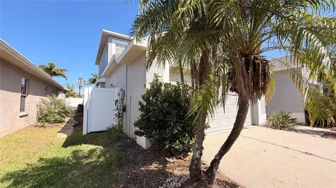1643 Bonita Bluff Court Ruskin FL 33570