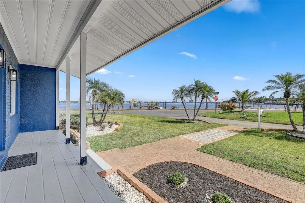 2201 Riverview Boulevard Bradenton FL 34205